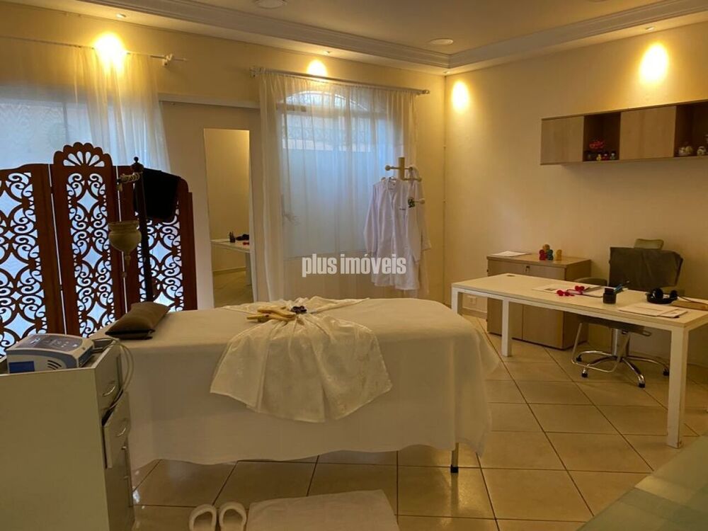 Casa à venda com 4 quartos, 247m² - Foto 31