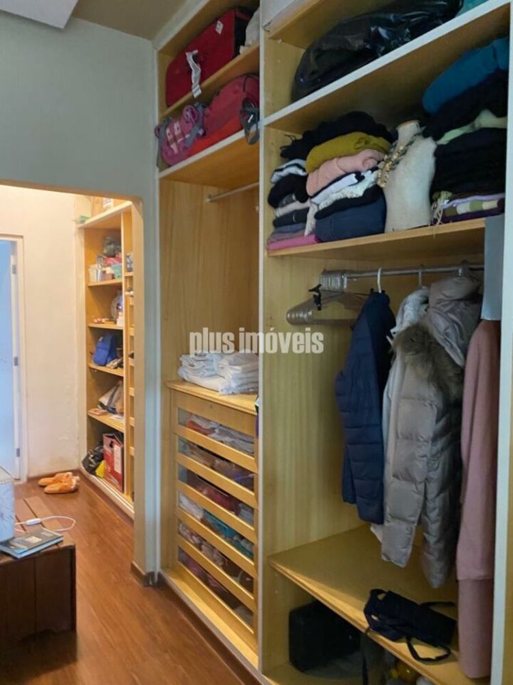 Casa à venda com 4 quartos, 247m² - Foto 19