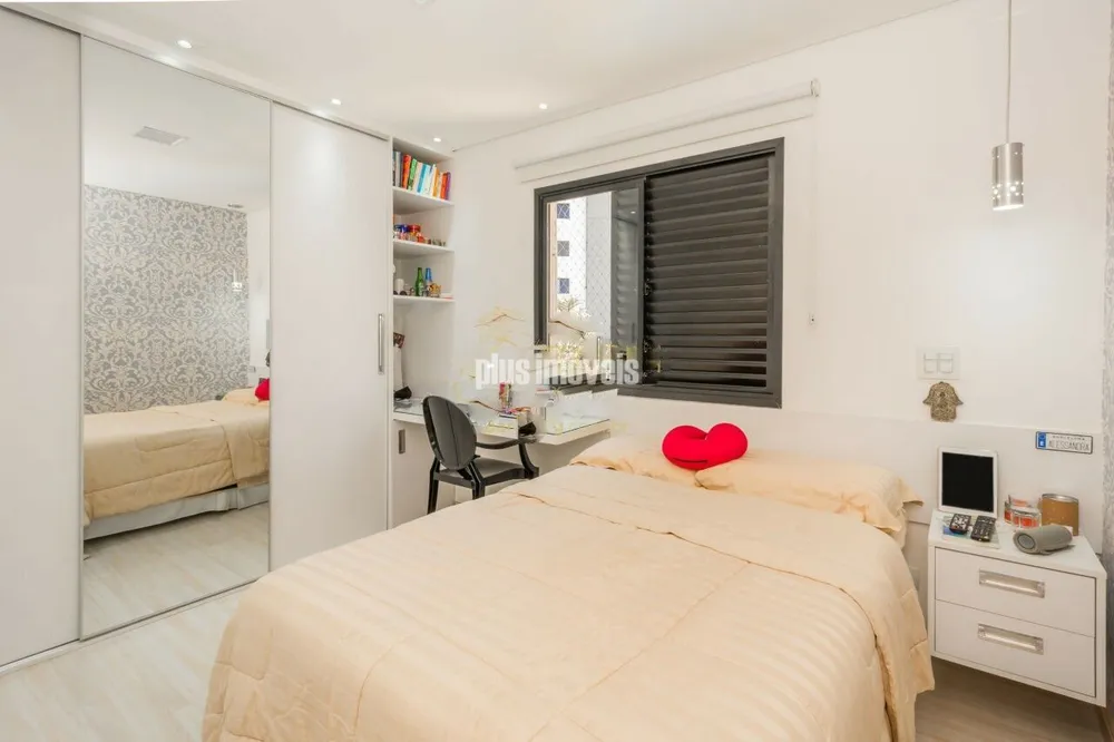 Apartamento, 3 quartos, 138 m² - Foto 1