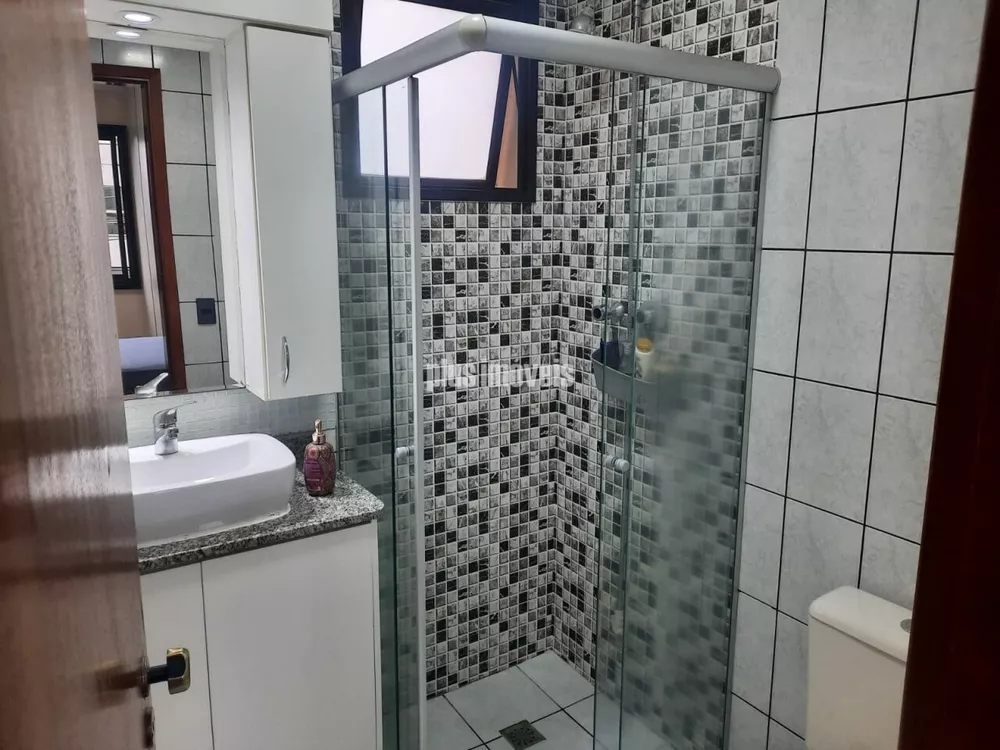 Apartamento à venda com 3 quartos, 70m² - Foto 3