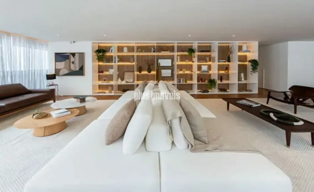 Apartamento, 3 quartos, 317 m² - Foto 1