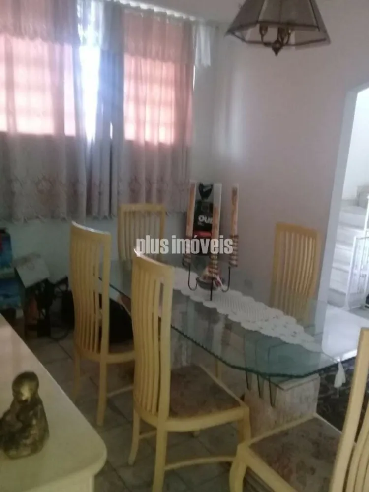 Casa, 3 quartos, 220 m² - Foto 1