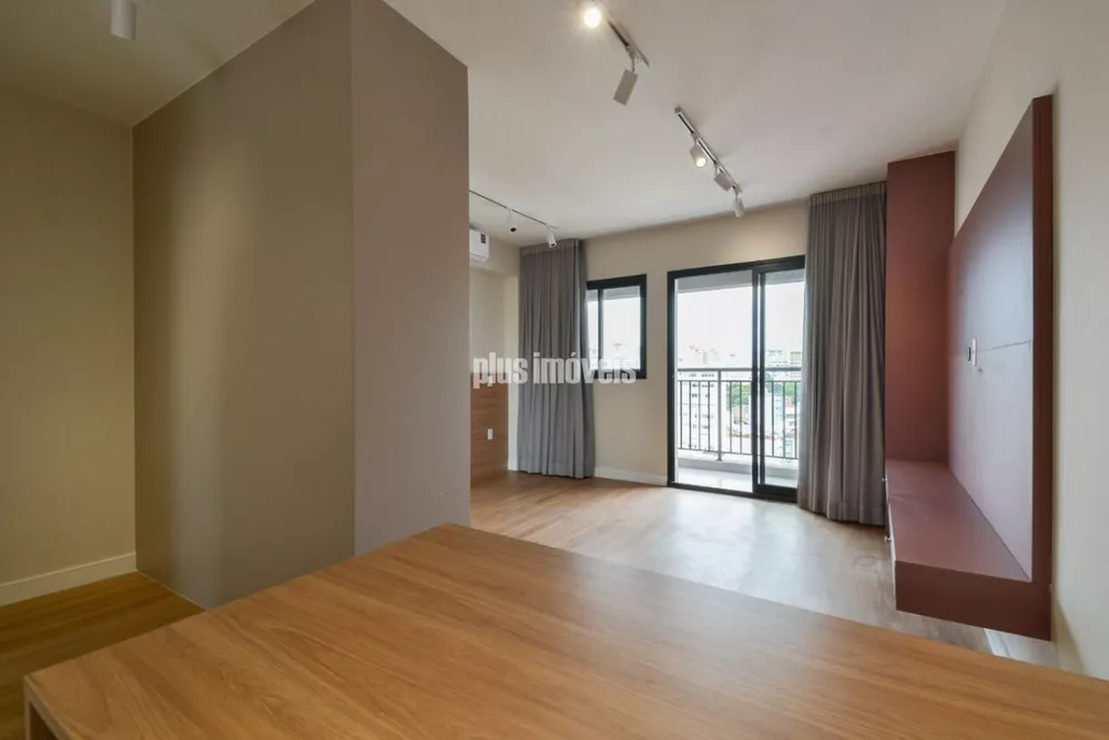 Apartamento à venda com 1 quarto, 37m² - Foto 1