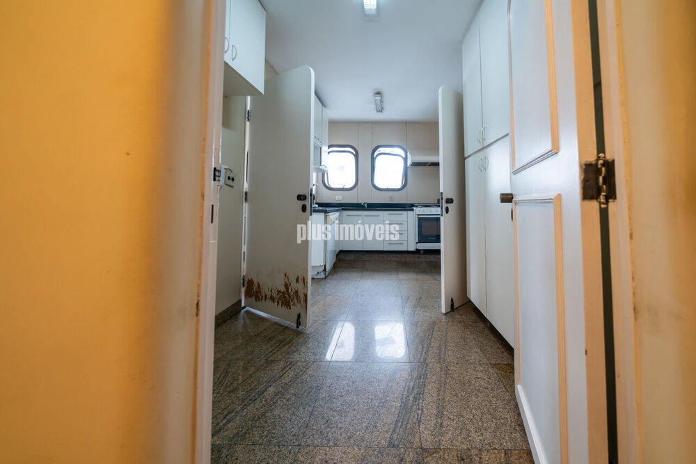 Apartamento, 3 quartos, 190 m² - Foto 2