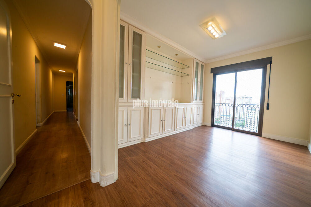 Apartamento, 3 quartos, 190 m² - Foto 1