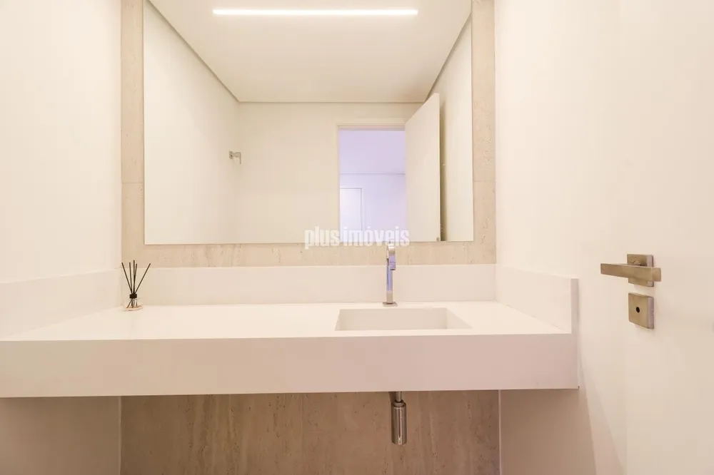 Apartamento, 3 quartos, 182 m² - Foto 1