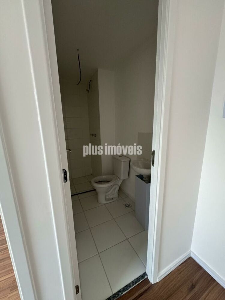 Apartamento à venda com 2 quartos, 36m² - Foto 13