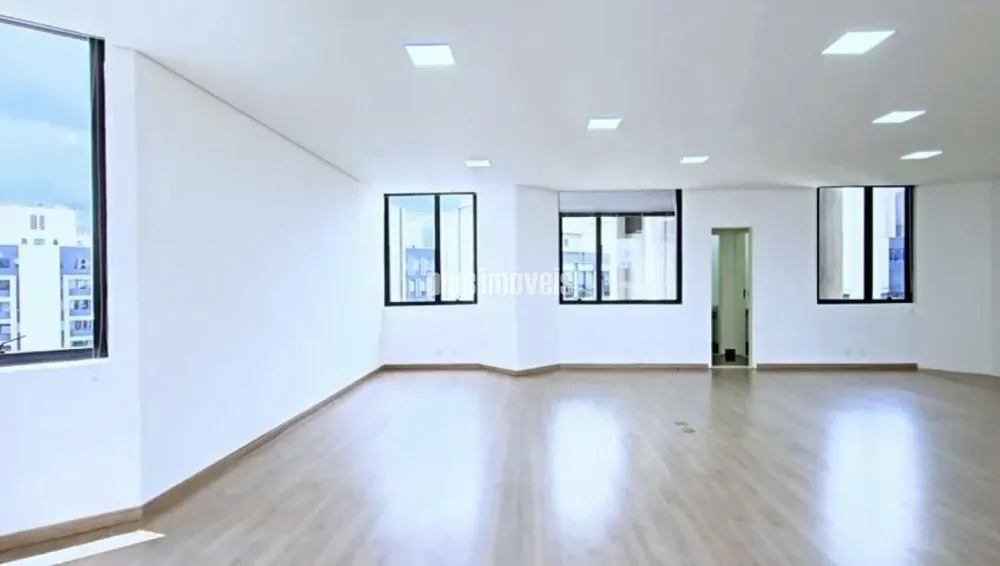 Sala-Conjunto, 204 m² - Foto 1