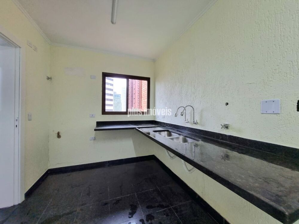 Apartamento, 4 quartos, 236 m² - Foto 13