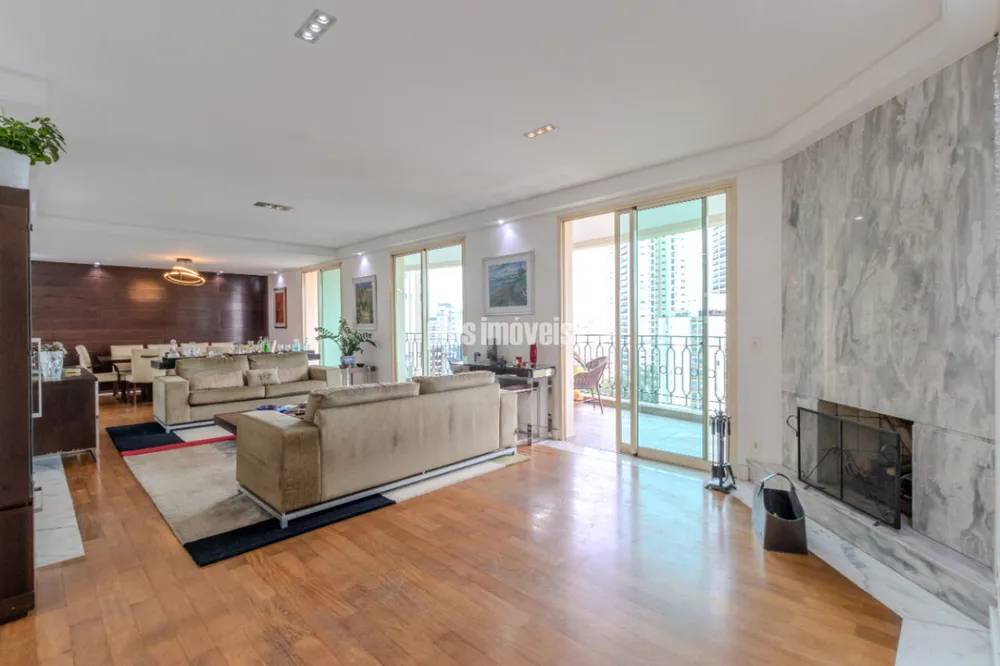 Apartamento, 3 quartos, 237 m² - Foto 1