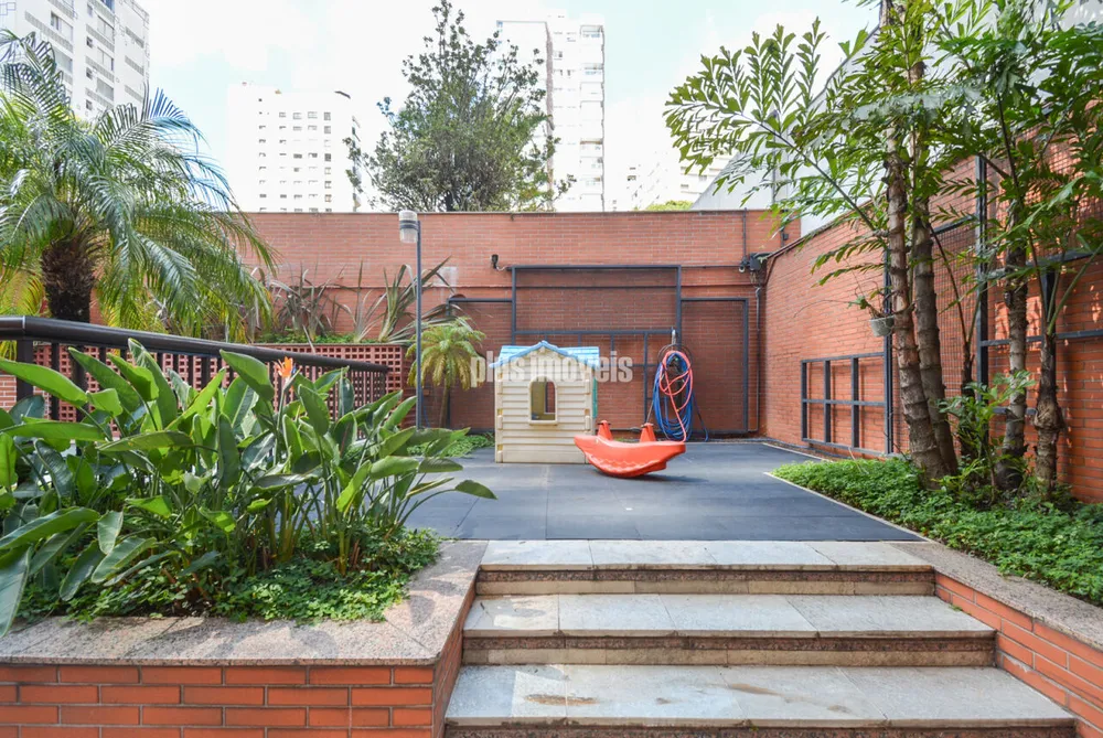 Apartamento, 4 quartos, 236 m² - Foto 12