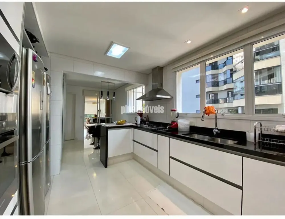 Apartamento, 4 quartos, 245 m² - Foto 2