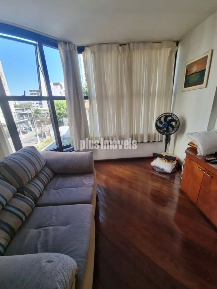 Apartamento à venda com 3 quartos, 125m² - Foto 4