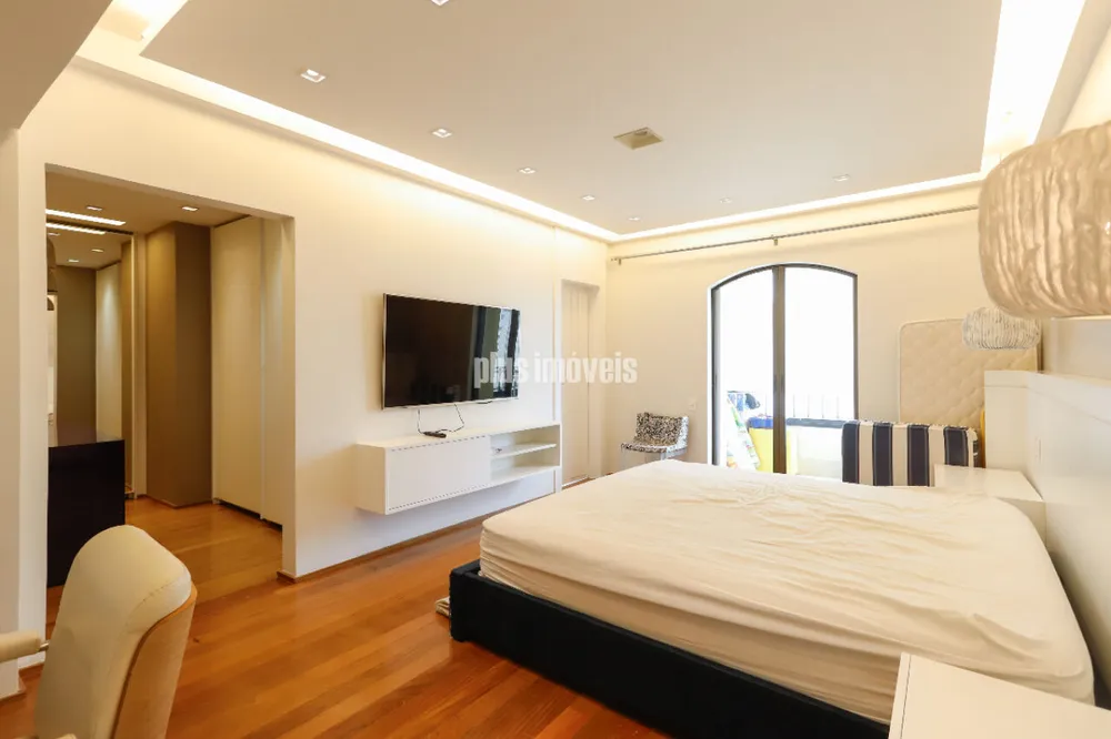 Apartamento, 4 quartos, 350 m² - Foto 1