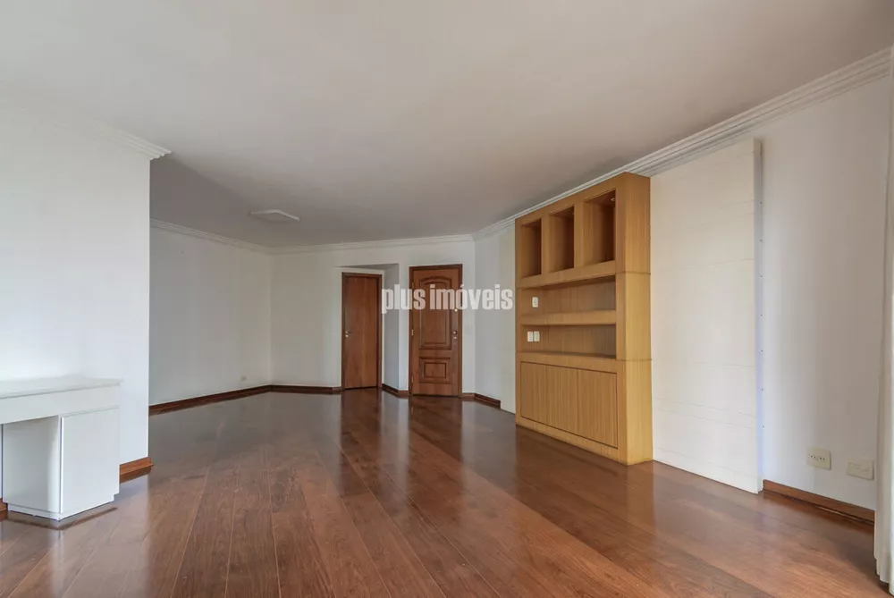 Apartamento à venda com 3 quartos, 178m² - Foto 4