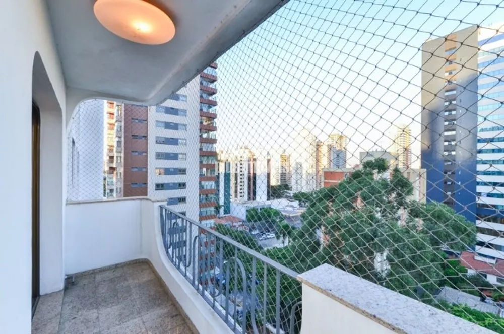 Apartamento à venda com 4 quartos, 301m² - Foto 1