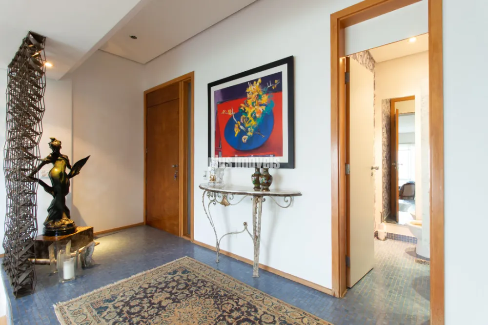 Apartamento, 4 quartos, 272 m² - Foto 1