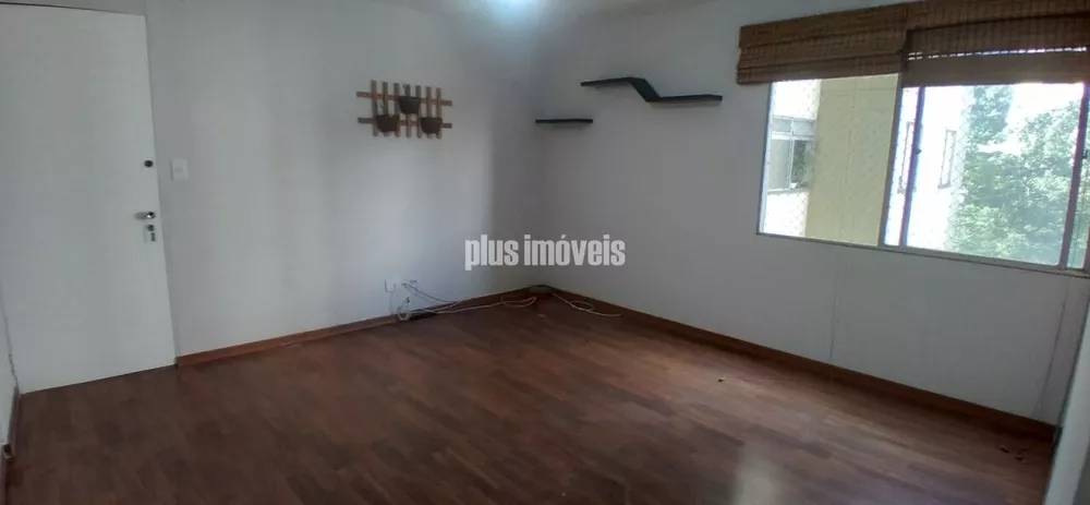 Apartamento à venda com 2 quartos, 69m² - Foto 1