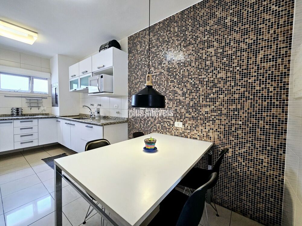 Apartamento, 4 quartos, 239 m² - Foto 1
