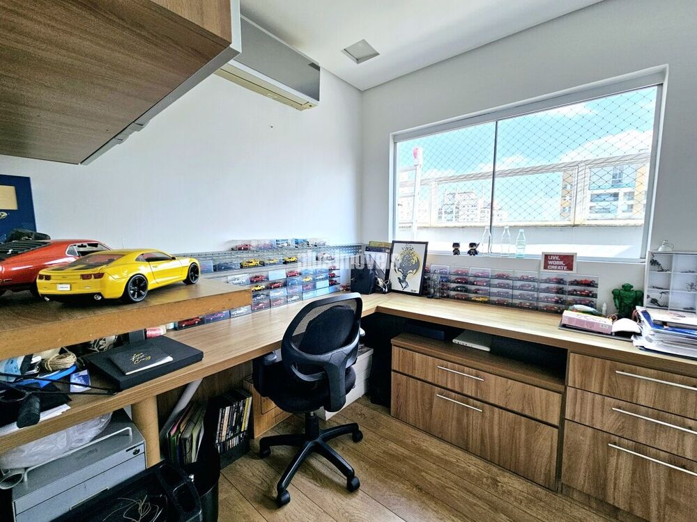 Apartamento, 4 quartos, 239 m² - Foto 2
