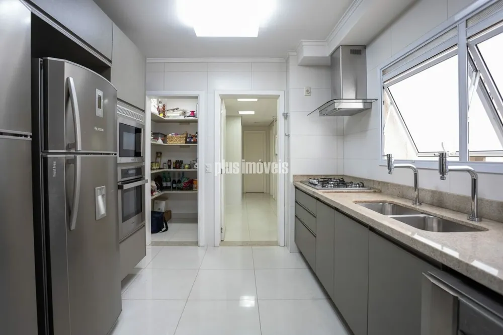 Apartamento, 4 quartos, 255 m² - Foto 1