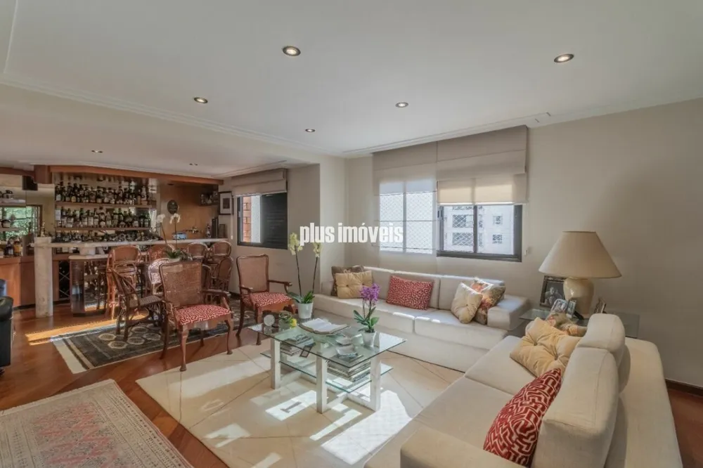 Apartamento, 4 quartos, 250 m² - Foto 1