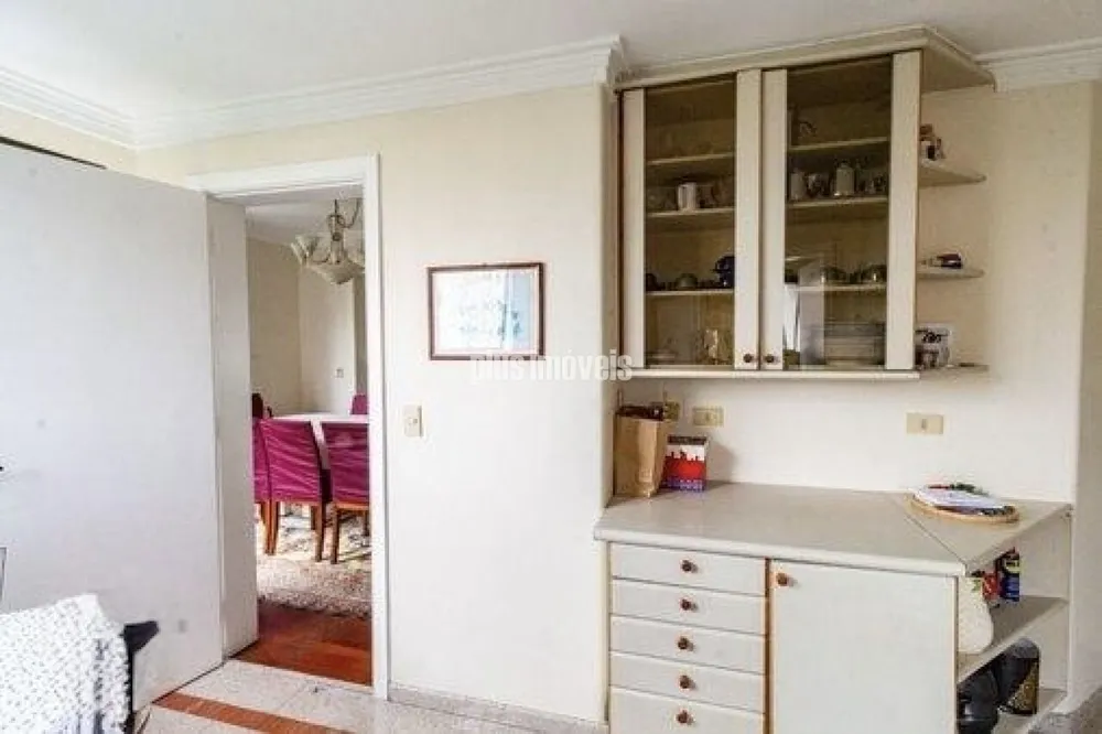 Apartamento, 4 quartos, 215 m² - Foto 2
