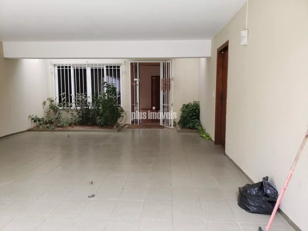 Casa à venda com 4 quartos, 350m² - Foto 2