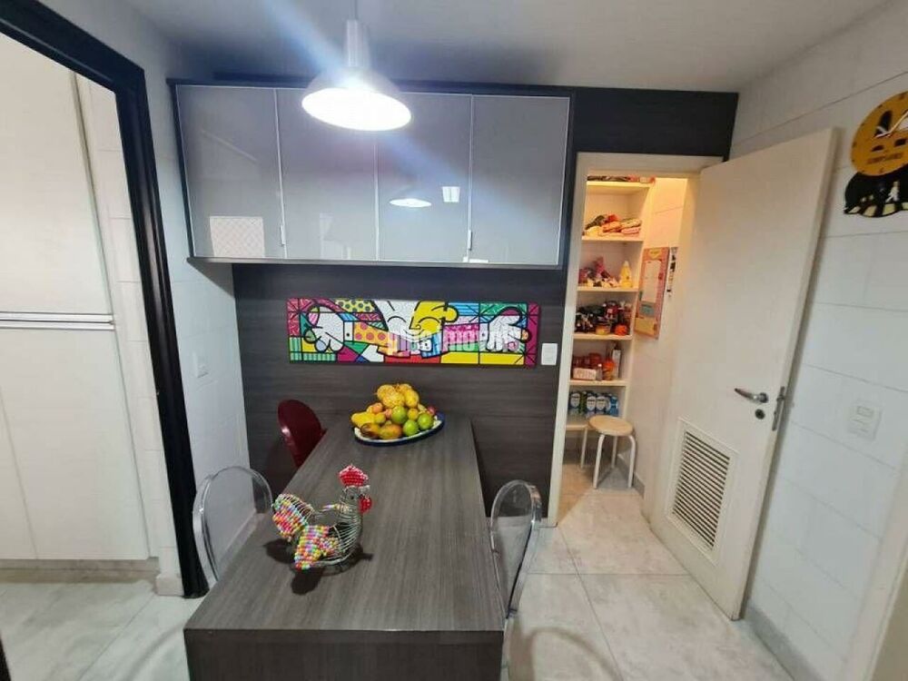 Apartamento, 3 quartos, 178 m² - Foto 11