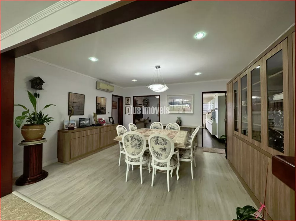 Casa, 3 quartos, 270 m² - Foto 1