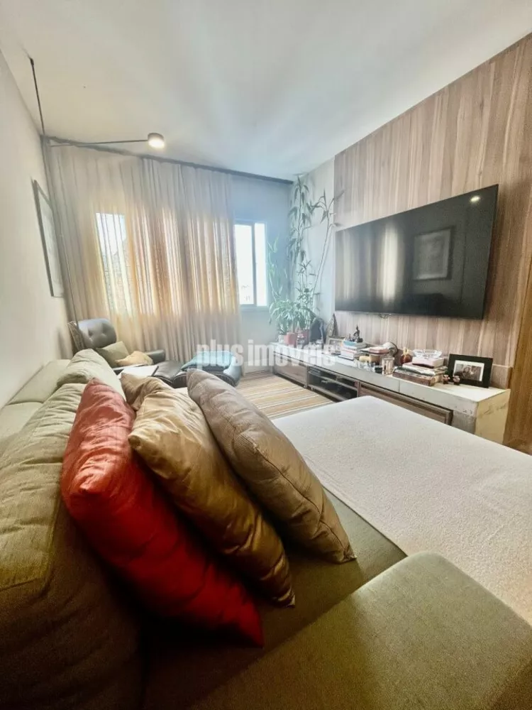 Apartamento à venda com 2 quartos, 74m² - Foto 3