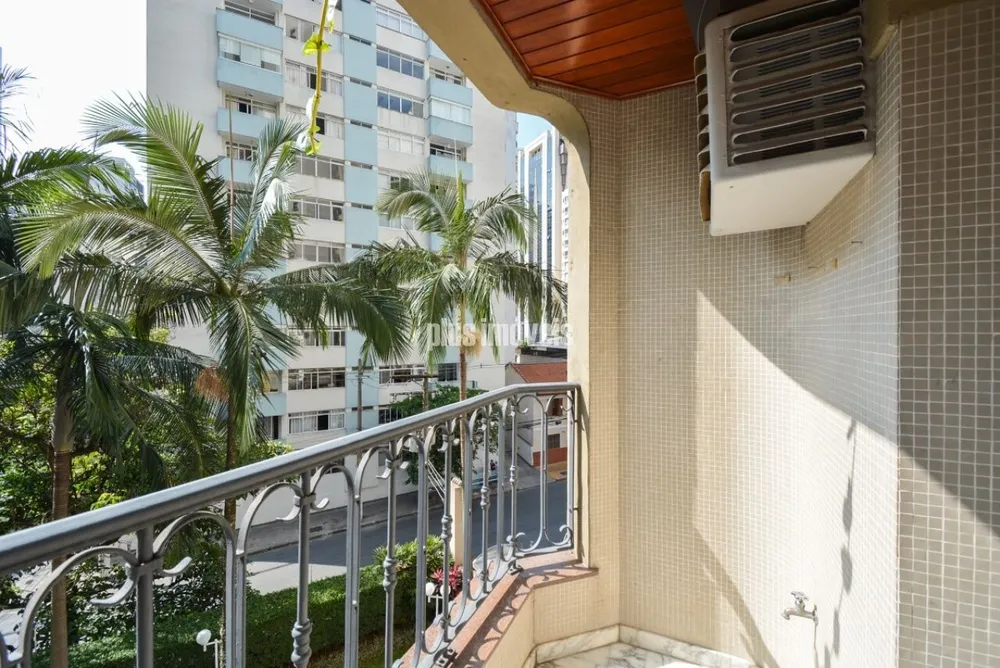 Apartamento, 4 quartos, 229 m² - Foto 2