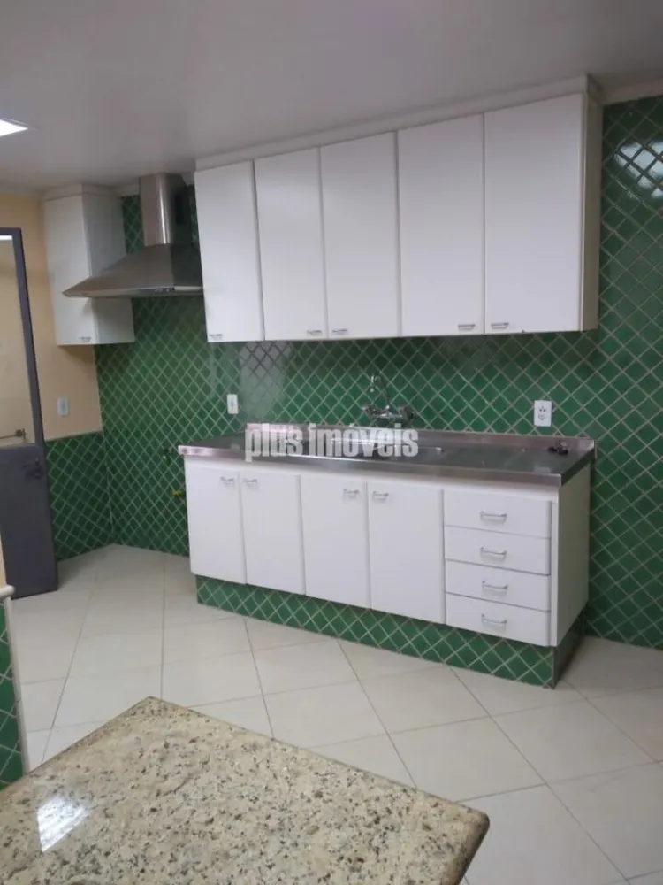 Casa, 3 quartos, 232 m² - Foto 4
