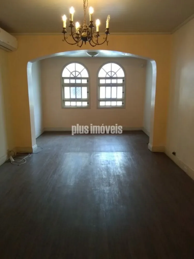 Casa, 3 quartos, 232 m² - Foto 1