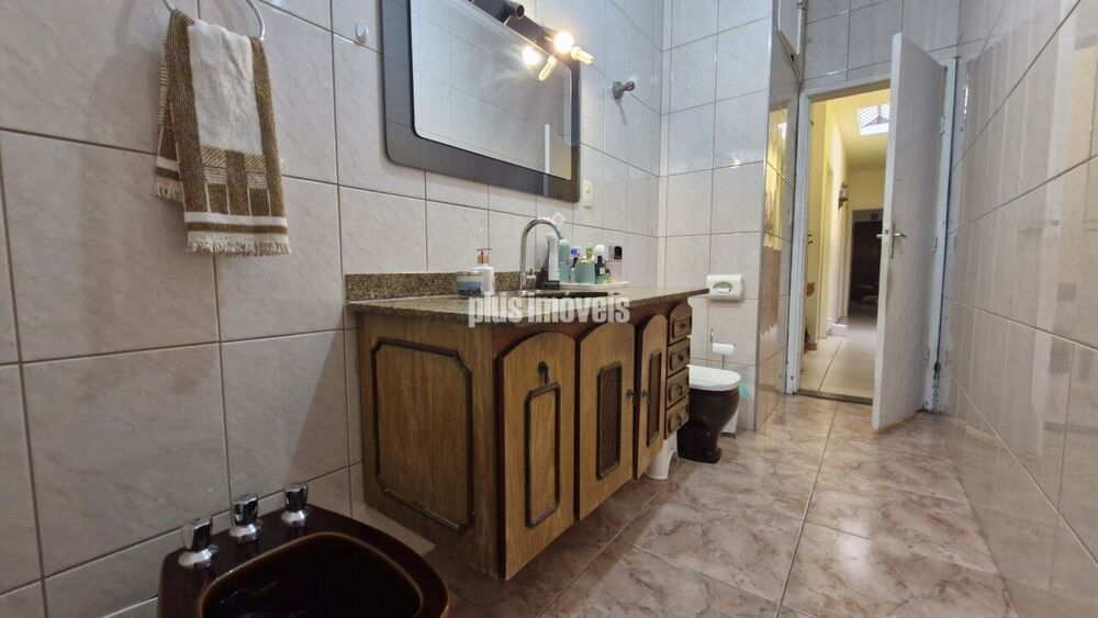 Casa, 3 quartos, 238 m² - Foto 13