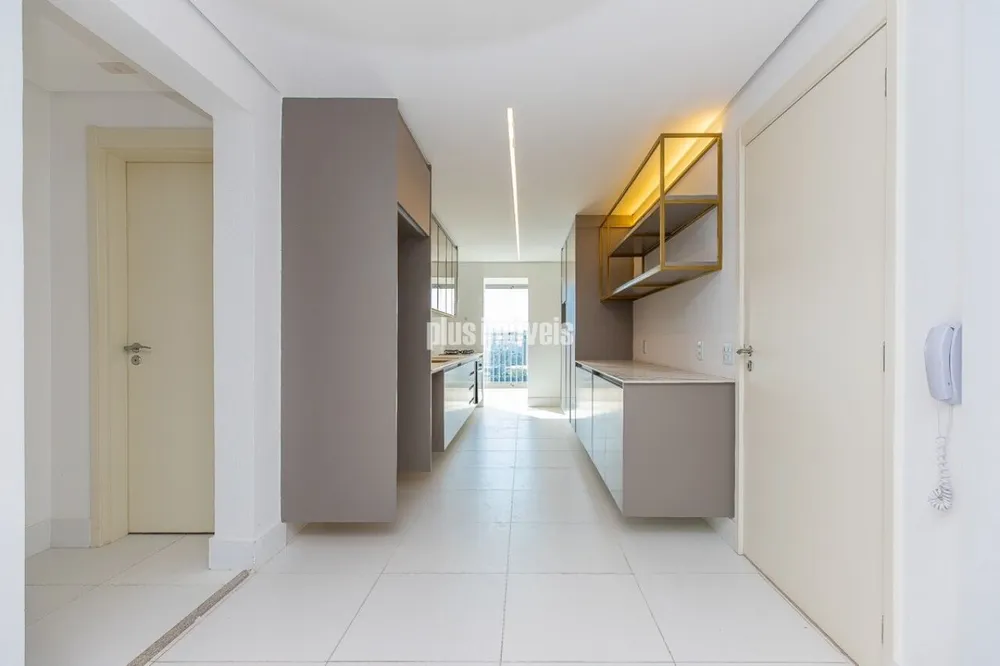 Apartamento, 3 quartos, 244 m² - Foto 1