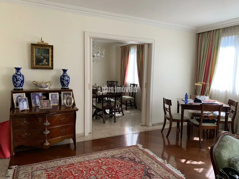 Apartamento, 3 quartos, 200 m² - Foto 1