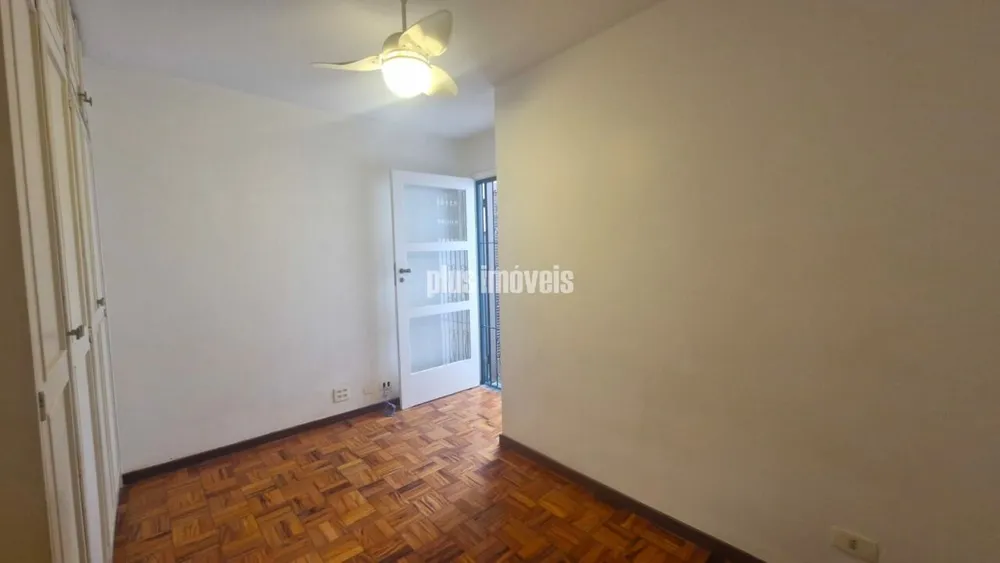 Casa, 3 quartos, 221 m² - Foto 1