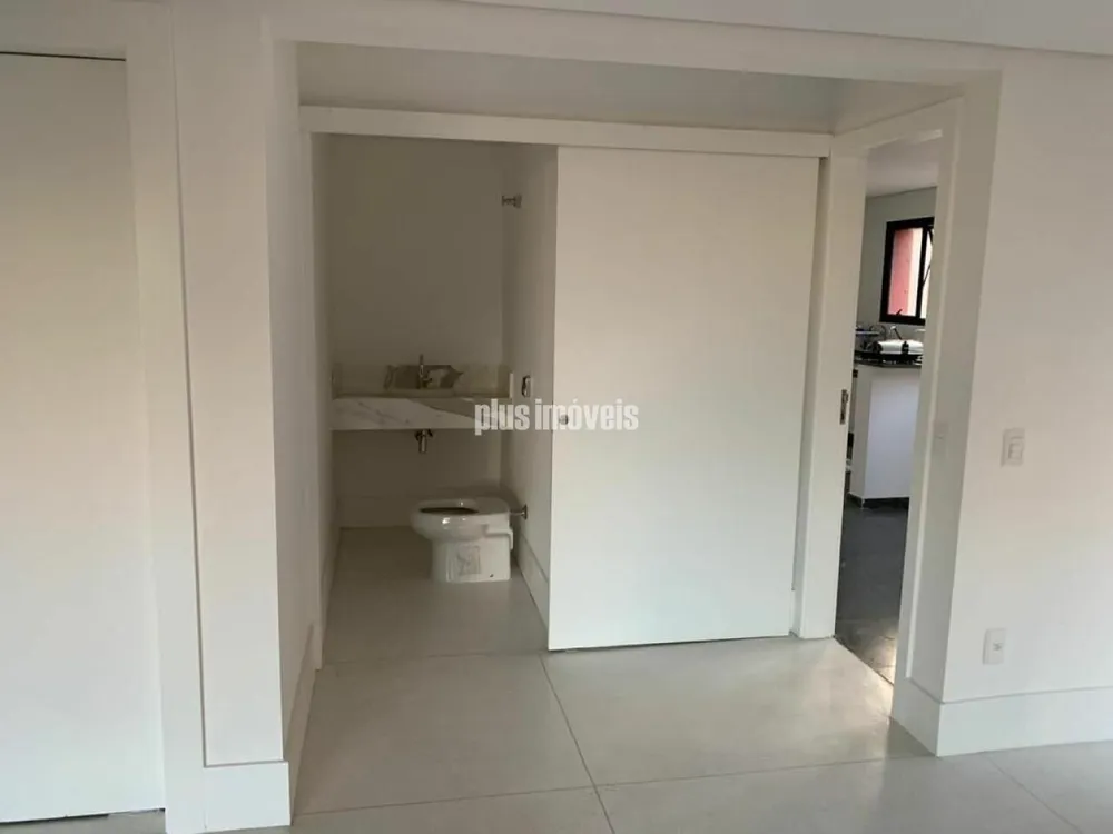 Apartamento, 4 quartos, 212 m² - Foto 1