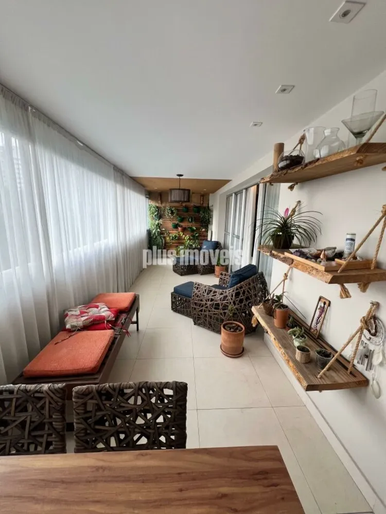Apartamento, 3 quartos, 177 m² - Foto 1