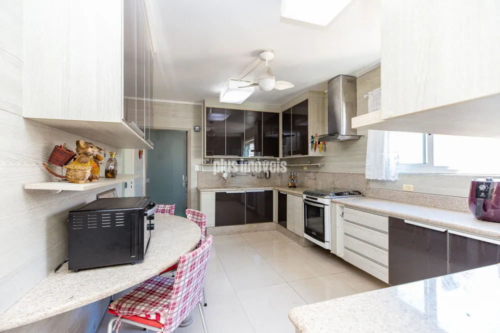 Apartamento, 3 quartos, 230 m² - Foto 4