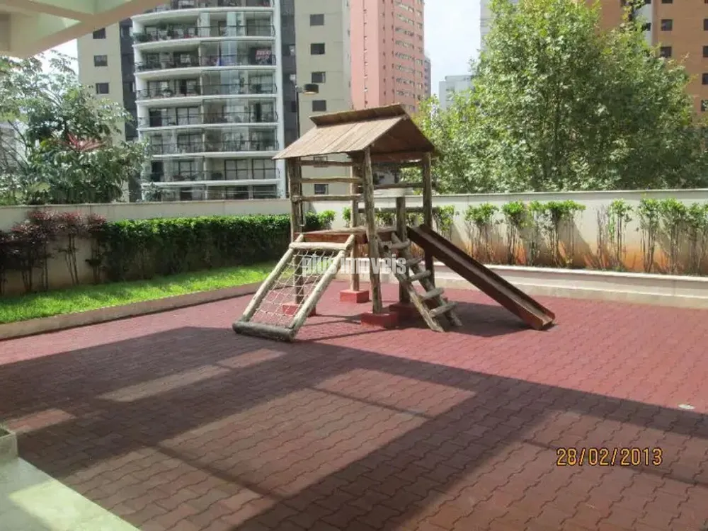 Apartamento, 4 quartos, 335 m² - Foto 1