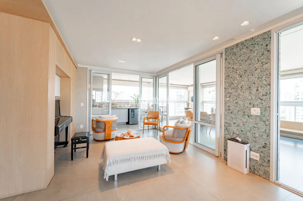 Apartamento, 4 quartos, 276 m² - Foto 1