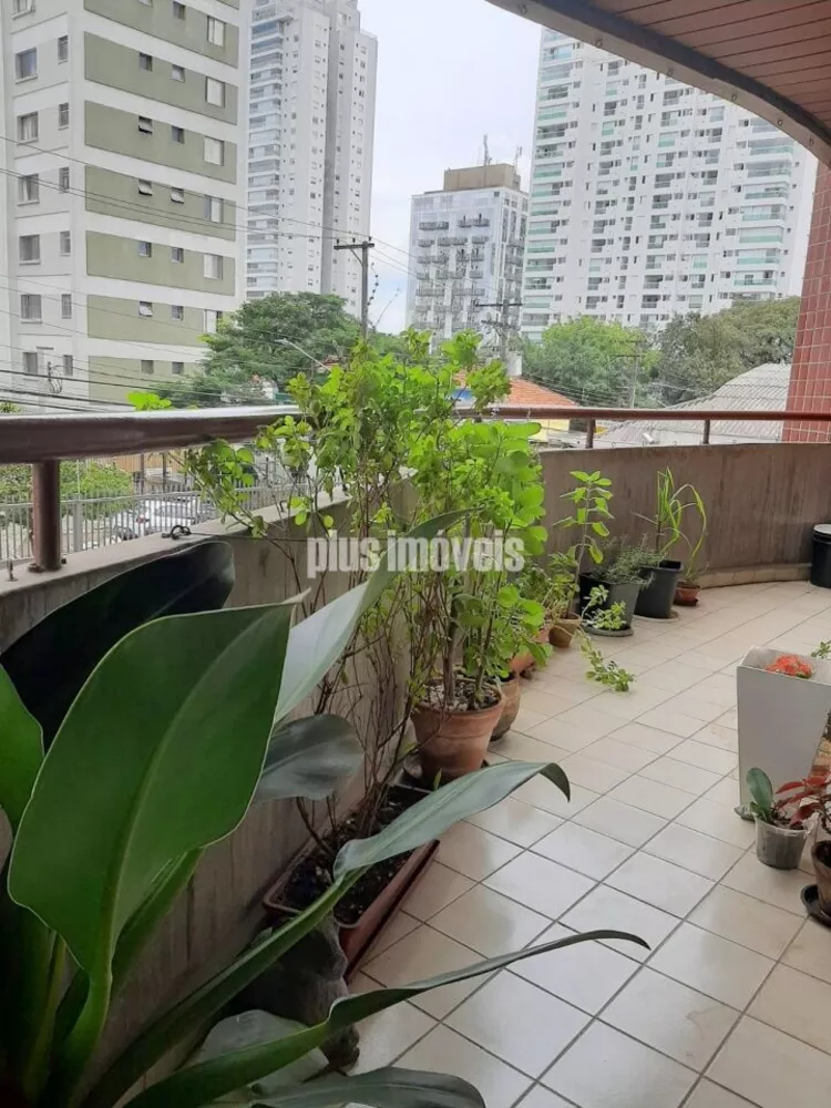 Apartamento à venda com 4 quartos, 158m² - Foto 2