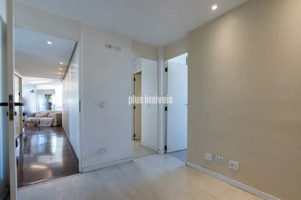 Apartamento, 4 quartos, 198 m² - Foto 2
