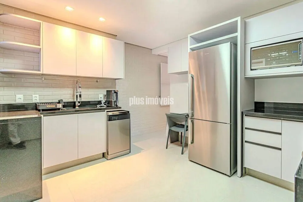 Apartamento, 3 quartos, 208 m² - Foto 2