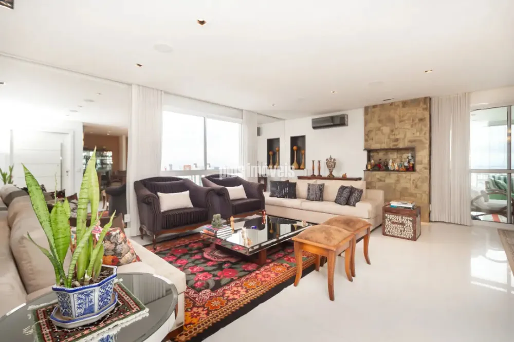 Apartamento, 3 quartos, 260 m² - Foto 2