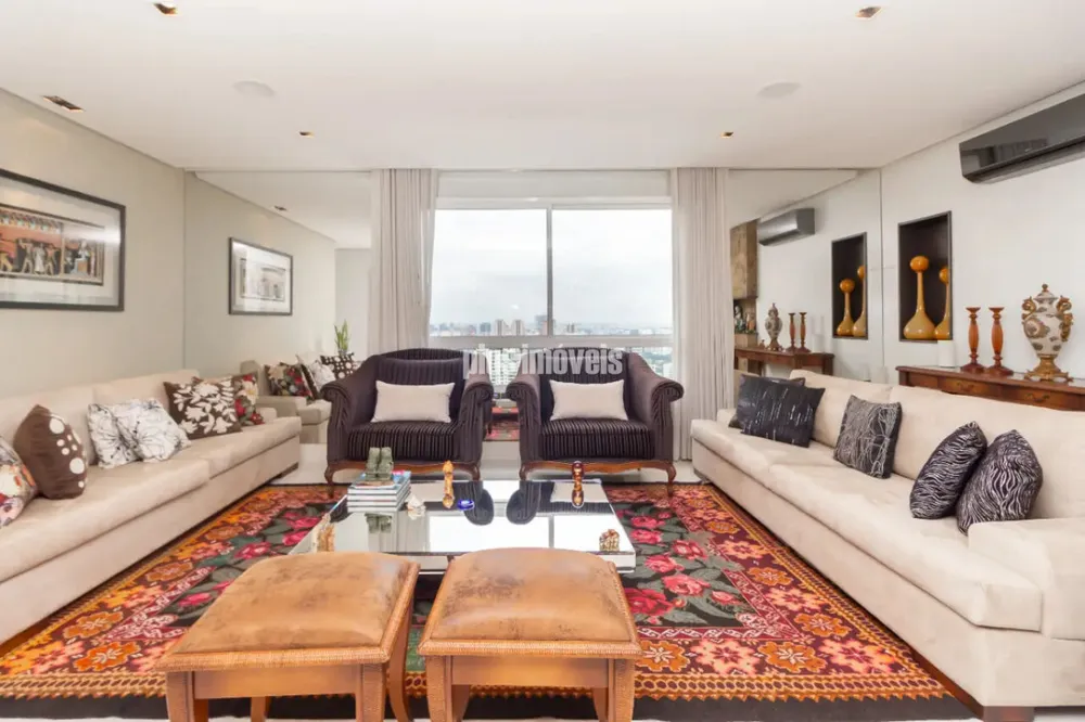 Apartamento, 3 quartos, 260 m² - Foto 1