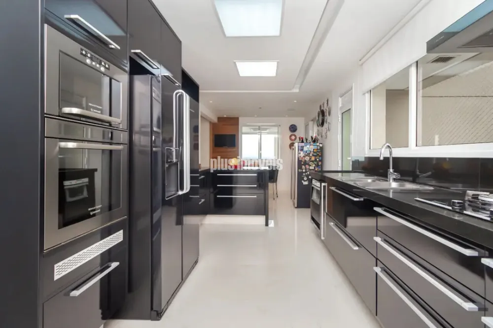 Apartamento, 3 quartos, 260 m² - Foto 3