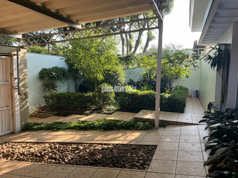 Casa, 4 quartos, 325 m² - Foto 1